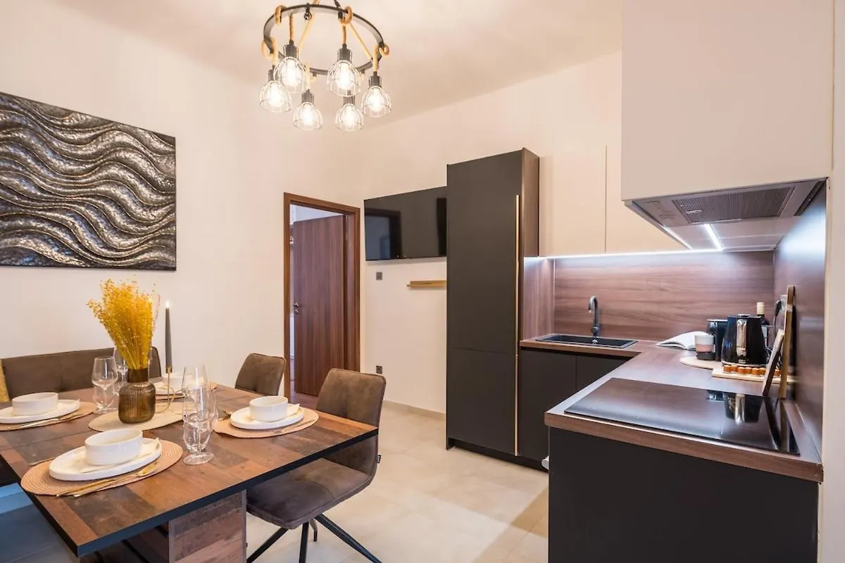 Fourseasons Lux Residence By Nw Budapest Apartment